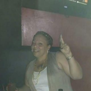 Profile Picture of Lisa Richner (@VEGASBAYBEE) on Facebook