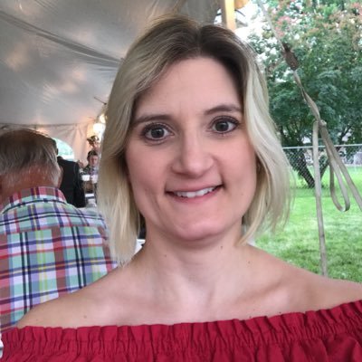 Profile Picture of Amanda Graczyk (@MrsAmanda77) on Twitter