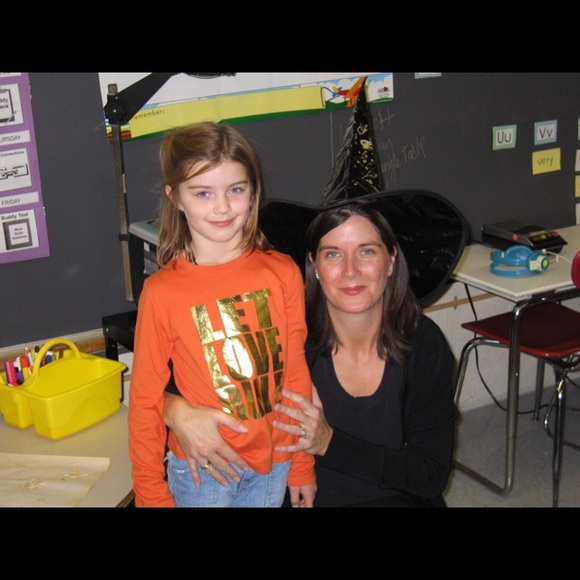 Profile Picture of Ann Tavenner (@tomanntav) on Poshmark