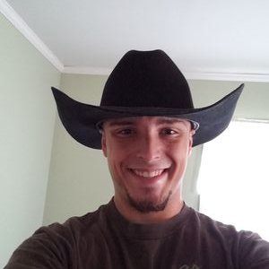 Profile Picture of Albert Larocque (@AlbertLarocqu12) on Twitter