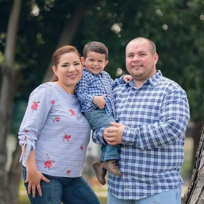 Profile Picture of Armando Carrera  (@chelo_carrera) on Twitter