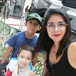 Profile Picture of ⭐ Aliciia Munoz ⭐ (@alicemusa) on Instagram