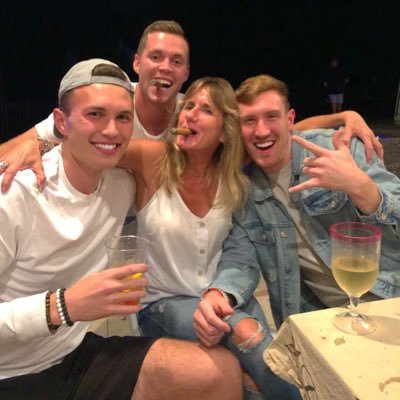 Profile Picture of Cody Benjamin (@codybenjaminn) on Twitter