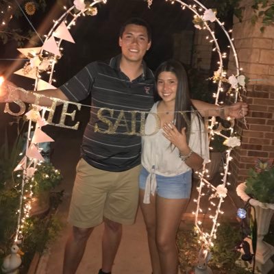 Profile Picture of ↠ℓ.R↞ (@luperangel230) on Twitter