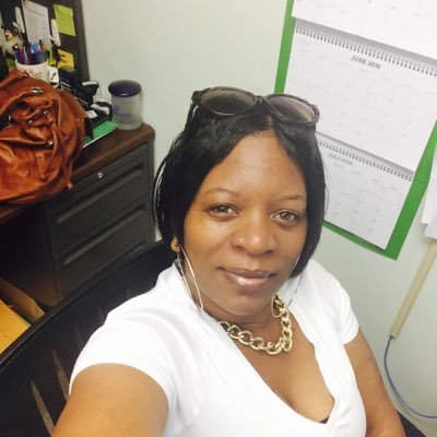 Profile Picture of Sherry (@MsBooker2u) on Twitter