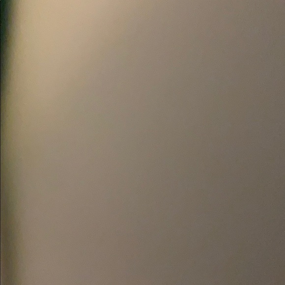 Profile Picture of Yi lui To (@anita852) on Poshmark