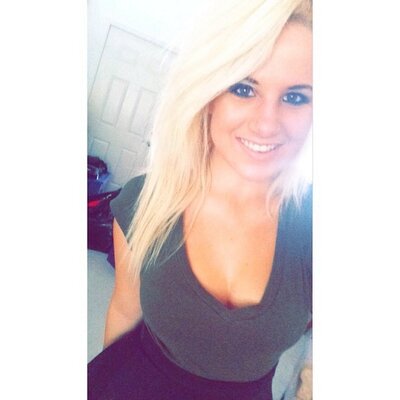 Profile Picture of Ashley Jasinski (@ashl3yjasinski) on Twitter
