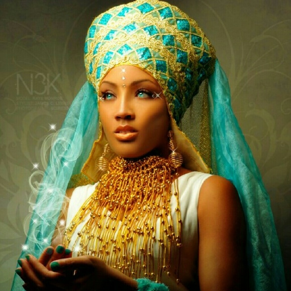 Profile Picture of Tosha Rodriguez (@rodrigueztt) on Poshmark