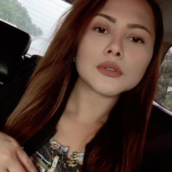 Profile Picture of Cyrill Cravens (@capate_cyrill06) on Poshmark