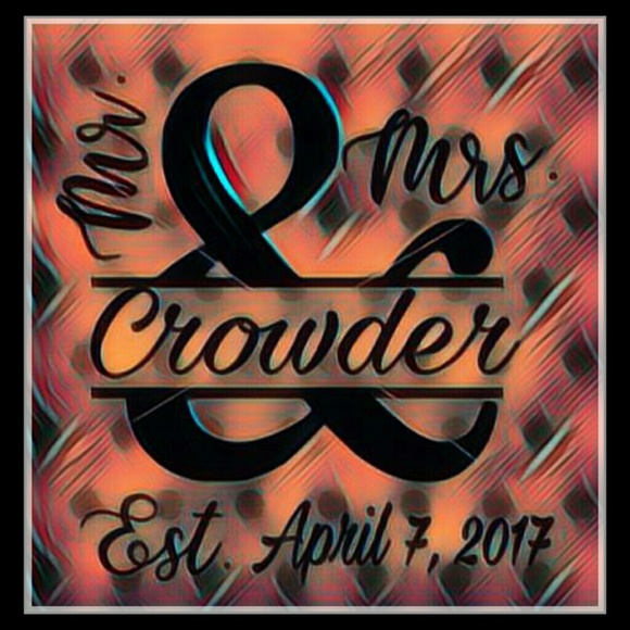 Profile Picture of Koryn Ramey (@koryncrowder) on Poshmark