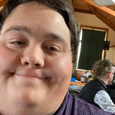 Profile Picture of Jeffrey Ouellette (@Prettybigjeff) on Twitter