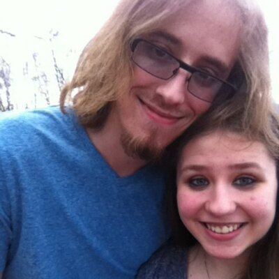 Profile Picture of Kim Estelle (@KimMarie97) on Twitter