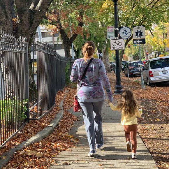 Profile Picture of Adnil Yelkam (@adnilyelkam) on Poshmark