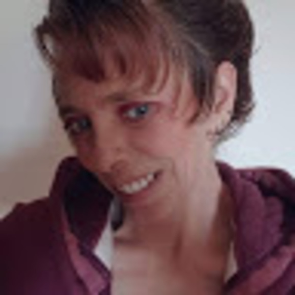 Profile Picture of Lori Hammel (@babygirlsmom2) on Poshmark