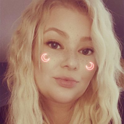 Profile Picture of Fallon Connor (@fallonconnor) on Twitter