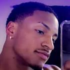 Profile Picture of   Axzavier11 (@zay.hawk)... (@zay.hawk) on Tiktok