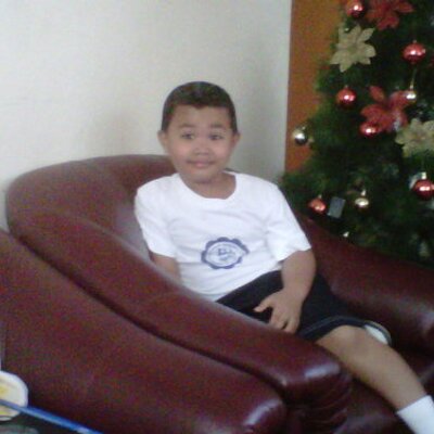Profile Picture of Neil Kenneth (@neilkenneth1923) on Twitter