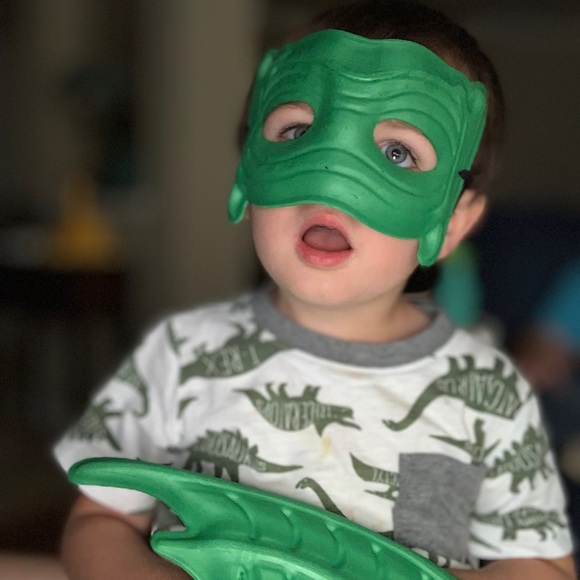 Profile Picture of Kristin Swineford (@swinefordkd616) on Poshmark