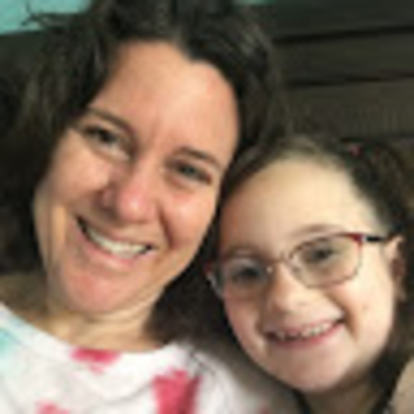 Profile Picture of Mrs. Jacobsmeyer (@mjacobsmeyer) on Poshmark