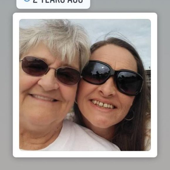 Profile Picture of Rebecca Noles-adamson (@sweetpea362802) on Poshmark