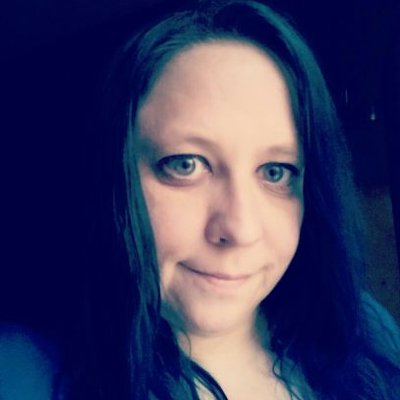 Profile Picture of Leslie Hannon (@hippiehumanist) on Twitter