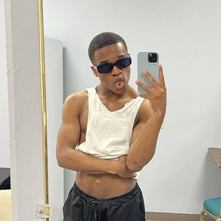 Profile Picture of David Warren (@davidwarren) on Instagram