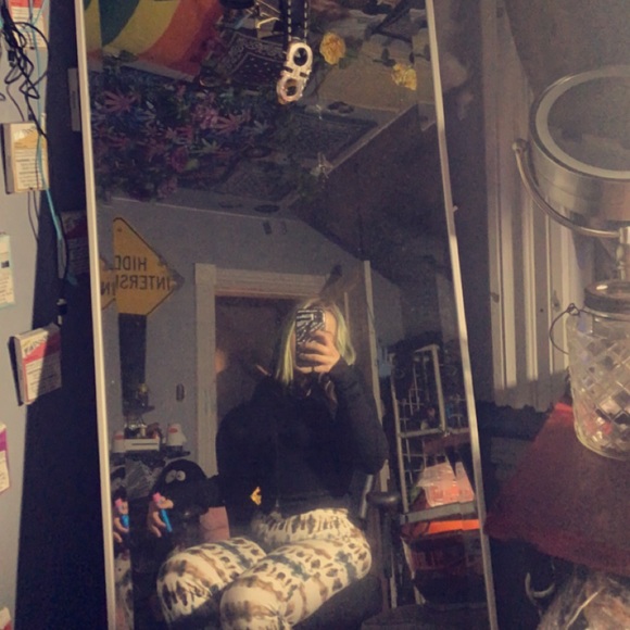 Profile Picture of Autumn Lancaster (@autumnlan2006) on Poshmark