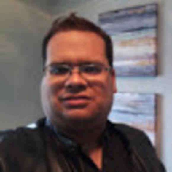 Profile Picture of Tyler Craig (@tjcraigyvr) on Poshmark