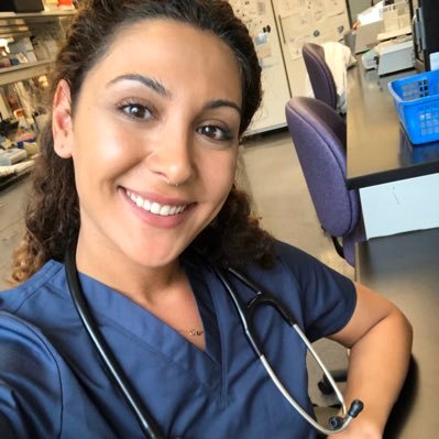 Profile Picture of Lara Hovsepian-Ruby (@larahruby) on Twitter