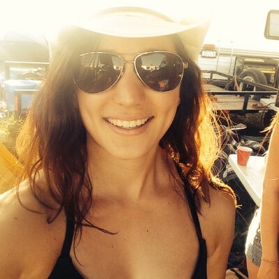 Profile Picture of Emily Dominguez (@emily_rae92) on Twitter