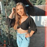 Profile Picture of 𝙹𝚞́𝚕𝚒𝚊 𝚁𝚎𝚒𝚜 ✨ (@juliareissssss) on Instagram