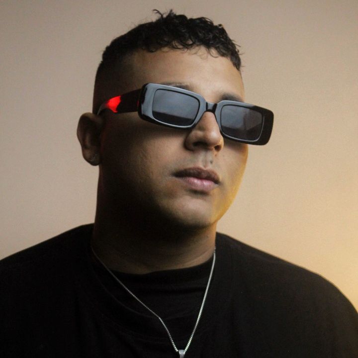 Profile Picture of DEREK 🇨🇴 (@derekkchar) on Tiktok