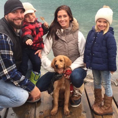 Profile Picture of amber mcnutt (@ambersmcnutt) on Twitter