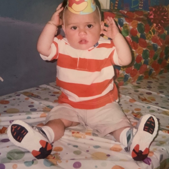 Profile Picture of Isaiah Rivas (@_isa23) on Poshmark