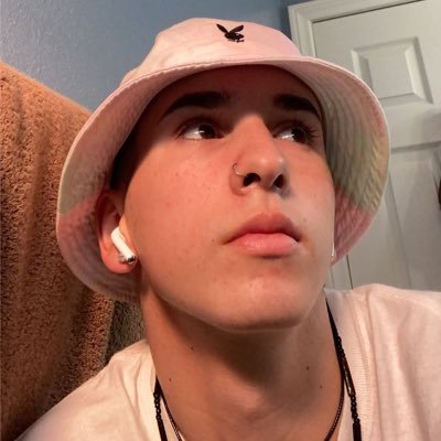 Profile Picture of Joshua Trevino  🦎 (@joshuaatrevinoo) on Twitter