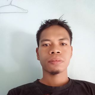 Profile Picture of Joe Malle (@joe.ashollole) on Facebook