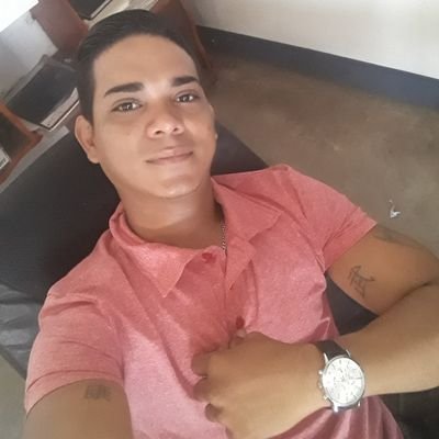 Profile Picture of Oscar Mendiola (@OscarMendiola20) on Twitter
