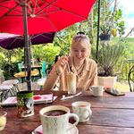 Profile Picture of Amy Reed (@_composed_robin) on Instagram
