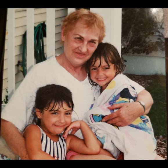 Profile Picture of Danielle Lasasso (@danielleee) on Poshmark