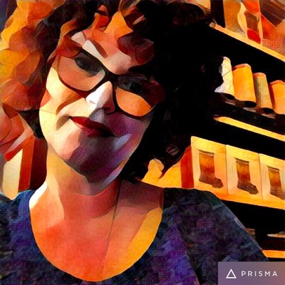 Profile Picture of Denise Frame Harlan (@twirlyhead) on Twitter