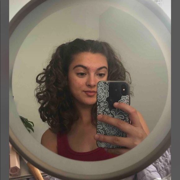 Sidney Haqq - Poshmark Profile Picture of Sidney Haqq (@sidhaqq) on Poshmark