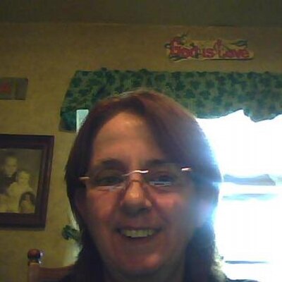 Profile Picture of Debbie S Graziano (@dstronach) on Twitter