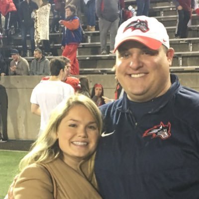 Profile Picture of HATCH #HOWL 🐺🐺🐺 (@Coach_Hatch) on Twitter