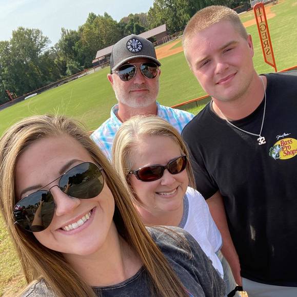 Profile Picture of Rhonda Purvis (@syd2nick) on Poshmark