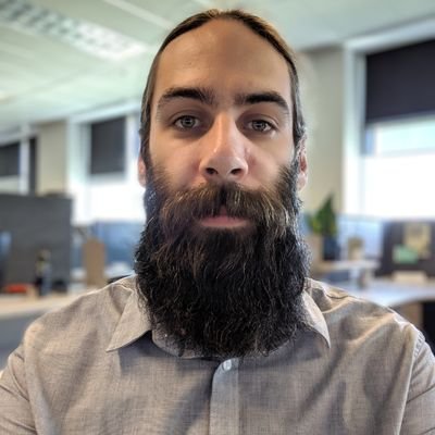 Profile Picture of Mark Larrivee (@LarriveeM) on Twitter