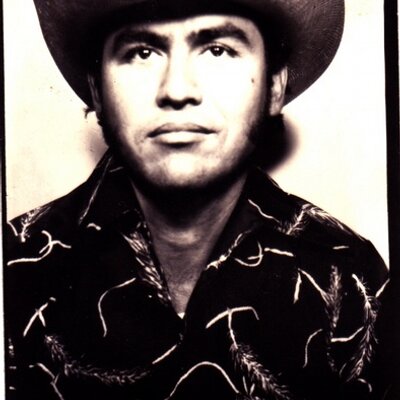 Profile Picture of Jon Santana (@Jon_Santana_) on Twitter