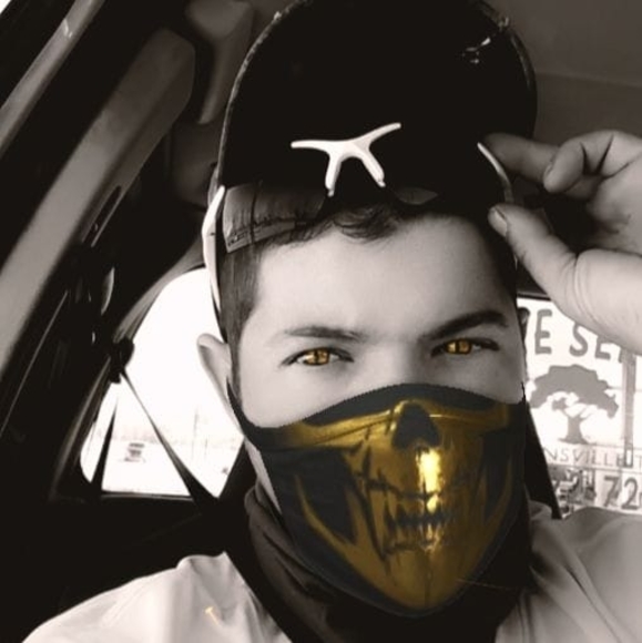 Profile Picture of Mike Hicks (@mikehicks809) on Poshmark
