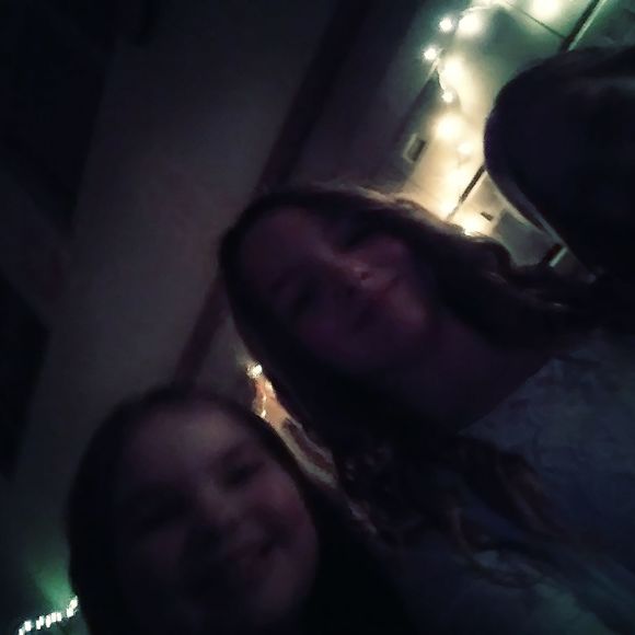 Profile Picture of Willow Eveland (@willoweveland) on Poshmark