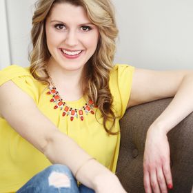 Profile Picture of Katelyn Peterson | Wedding Words | Wedding Vow & Speech Writer (@katelynstanis) on Pinterest
