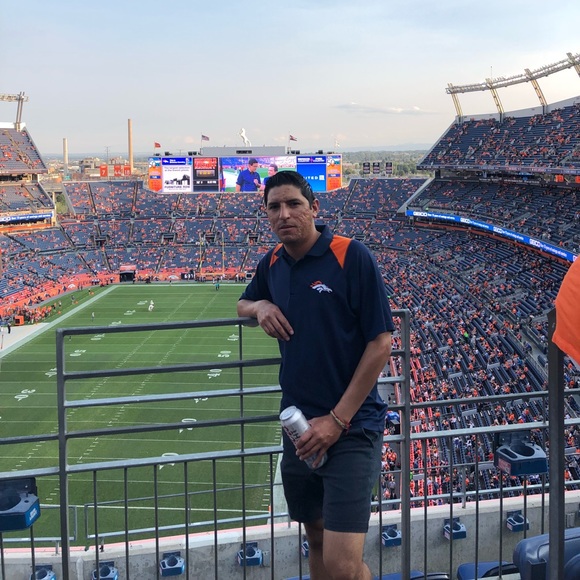 Profile Picture of Luis Lujano (@foker12) on Poshmark